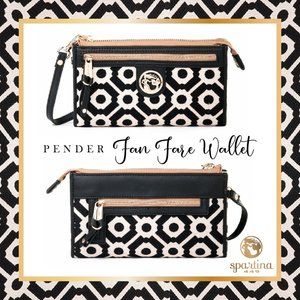 SPARTINA 449® Black+Cream "Pender" Wristlet/Clutch